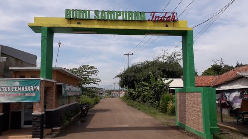 foto gerbang perumahan Bumi Sampurna Indah ( BSI )