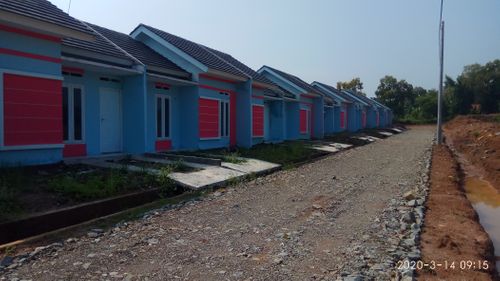 foto gerbang perumahan BUKIT TIGARAKSA