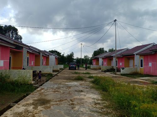 foto gerbang perumahan Griya Merah Delima