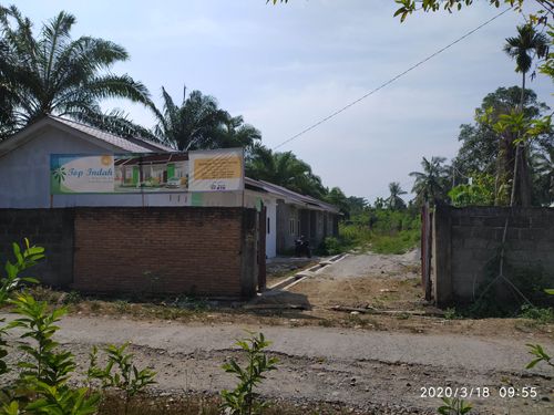 foto gerbang perumahan Top indah permai