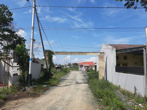 foto gerbang perumahan Bumi Dharma Praja