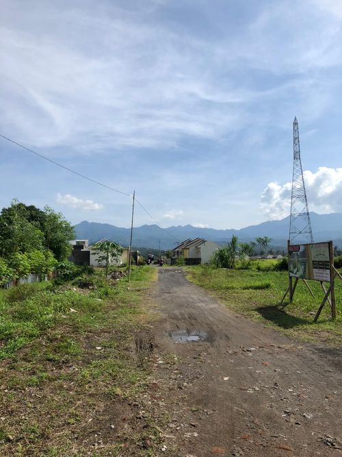 foto gerbang perumahan GEGUTU HARMONY