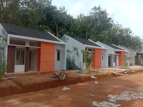 foto gerbang perumahan RATU RESIDENCE 