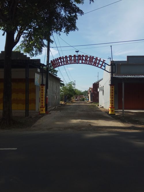 foto gerbang perumahan MUTIARA PERMAI 2