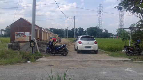 foto gerbang perumahan Tirta Nirwana