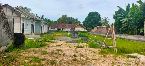 foto gerbang perumahan PERUMAHAN SIDOMEKAR REGENCY