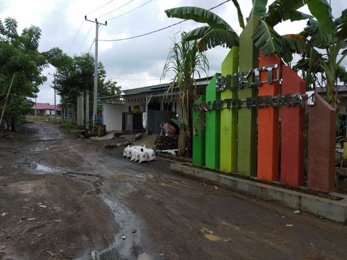 foto gerbang perumahan Bukit Pakatto Permai
