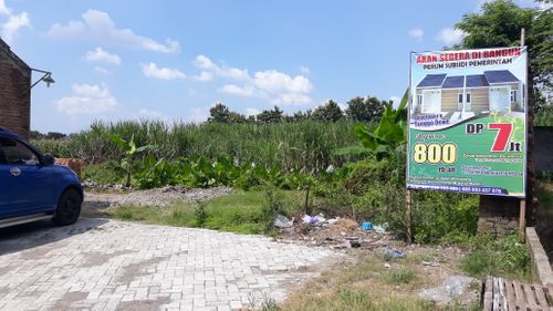 foto gerbang perumahan GRIYA SANGRAHAN RESIDENCE