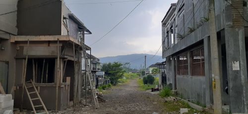 foto gerbang perumahan Balekambang Tol Nirwana