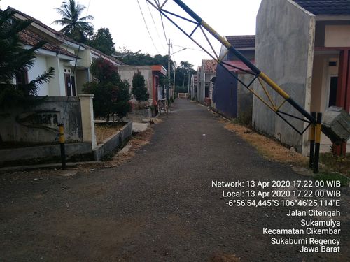 foto gerbang perumahan Cemara
