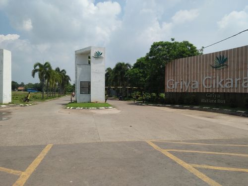 foto gerbang perumahan Griya Cikarang/Griya Mutiara Asri