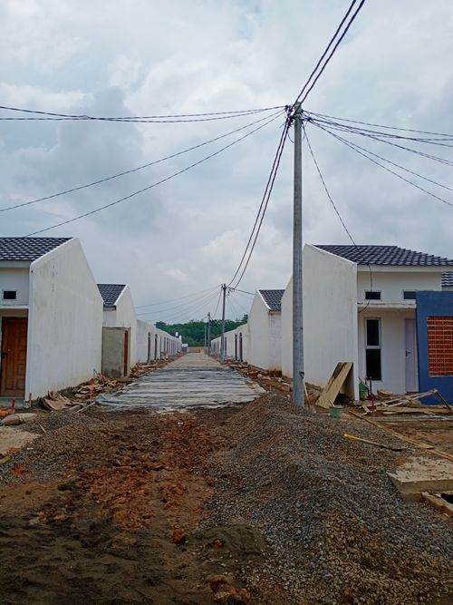 foto gerbang perumahan BARANGAN INDAH PERMAI