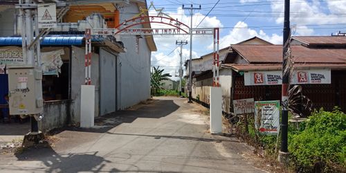 foto gerbang perumahan Perumahan parit pangeran indah 