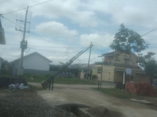 foto gerbang perumahan SURYA AKBAR 10 TAHAP 3