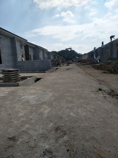 foto gerbang perumahan GRIYA AIRA TANDEAN
