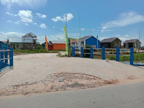 foto gerbang perumahan GRAND LIMAU