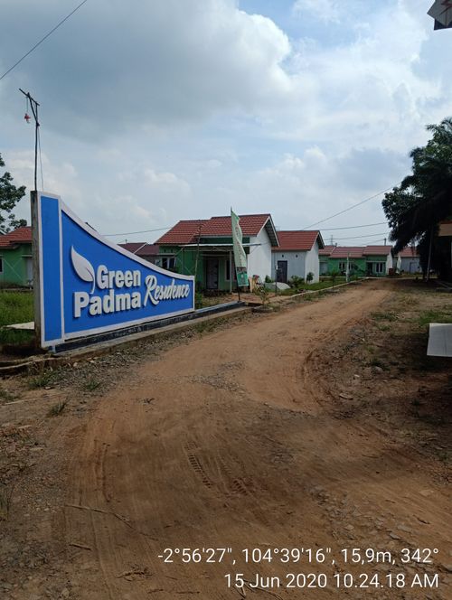 foto gerbang perumahan GREEN PADMA RESIDENCE