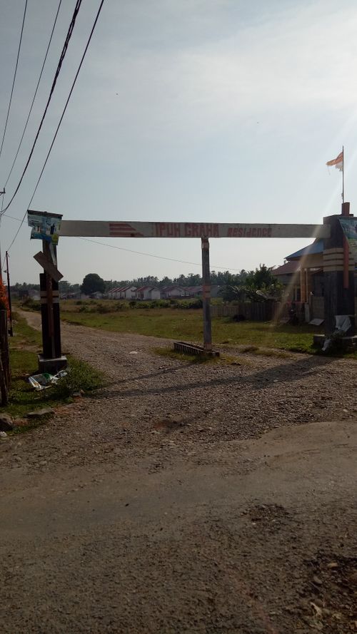 foto gerbang perumahan Ipuh Graha Residence