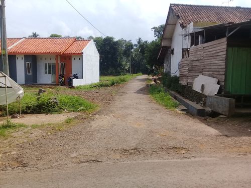 foto gerbang perumahan GRIYA PERMATA SALEBU