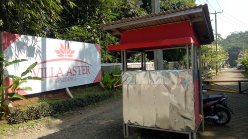 foto gerbang perumahan Villa Aster Residence