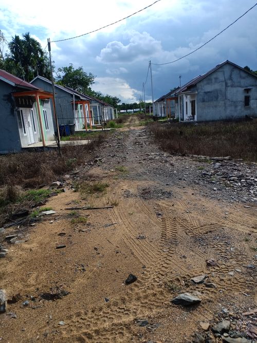 foto gerbang perumahan PONDOK MARISA 3