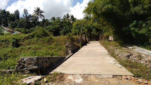 foto gerbang perumahan Mambalan Riverside Hill