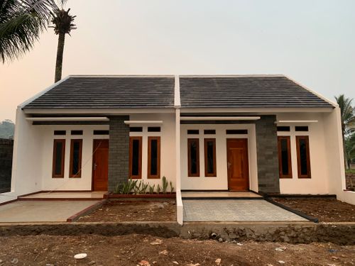 foto gerbang perumahan GRIYA KARANG TANJUNG