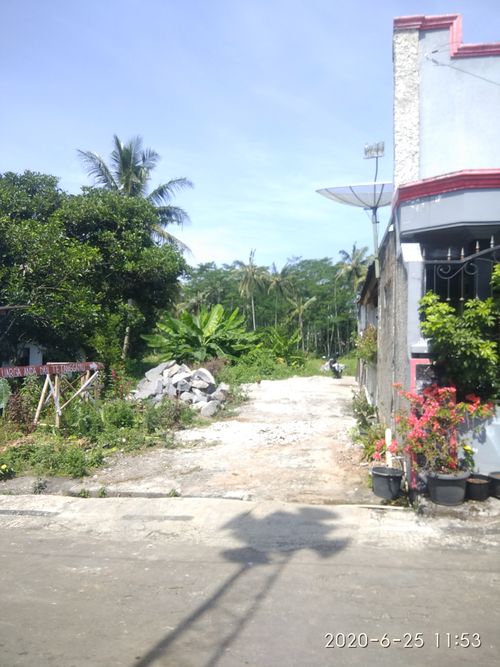 foto gerbang perumahan Projo Aussindo