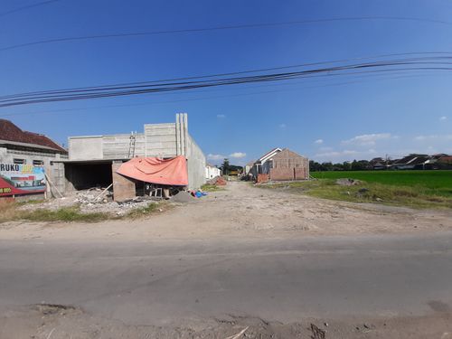foto gerbang perumahan DE MALIKA GUMPANG