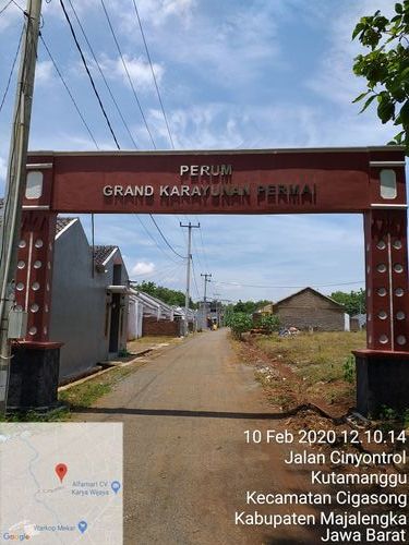 foto gerbang perumahan Grand Karayunan Permai