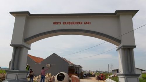 foto gerbang perumahan Griya Mangunjiwan Asri 