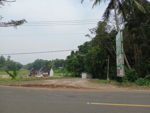 foto gerbang perumahan RIVERA VILLAGE