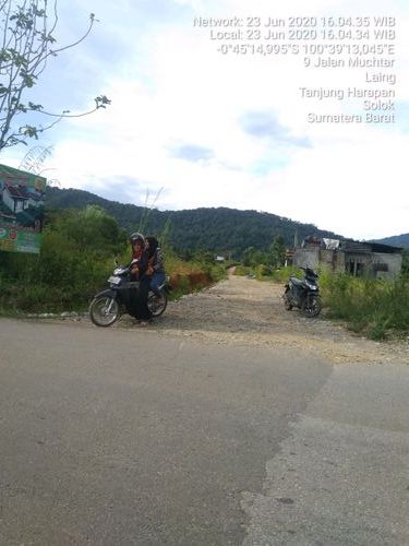 foto gerbang perumahan Taman Harmonis 2