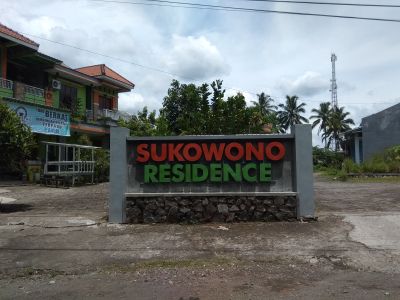 foto gerbang perumahan SUKOWONO RESIDENCE