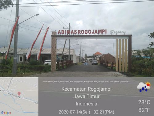 foto gerbang perumahan Adi Mas Rogojampi Regency