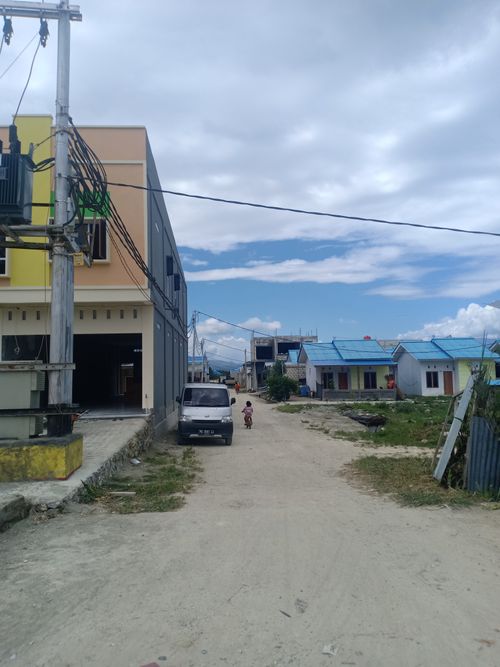 foto gerbang perumahan PERMATA INDAH 2