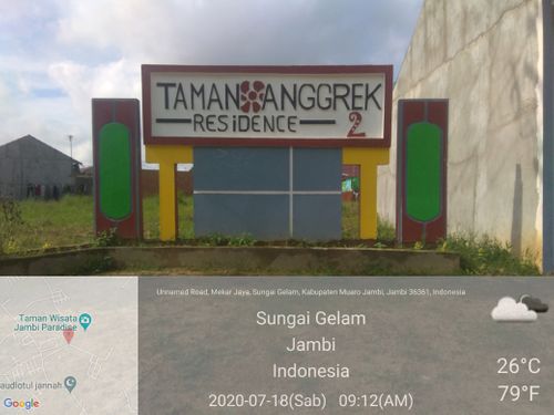 foto gerbang perumahan Taman Anggrek Residence 2