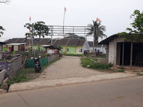foto gerbang perumahan GRIYA SUKATANI