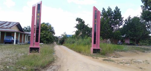 foto gerbang perumahan D'Green Mentawak Residence