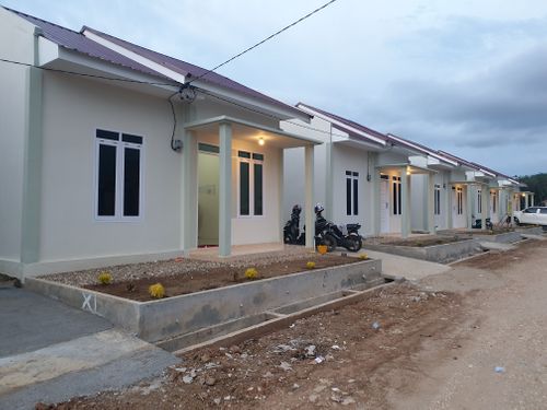 foto gerbang perumahan CAKRAWALA NUSANTARA REGENCY