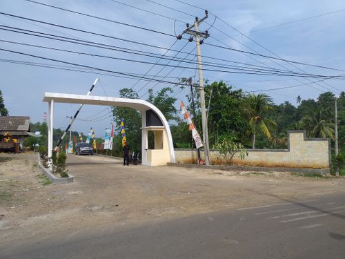 foto gerbang perumahan Simpenan Residence