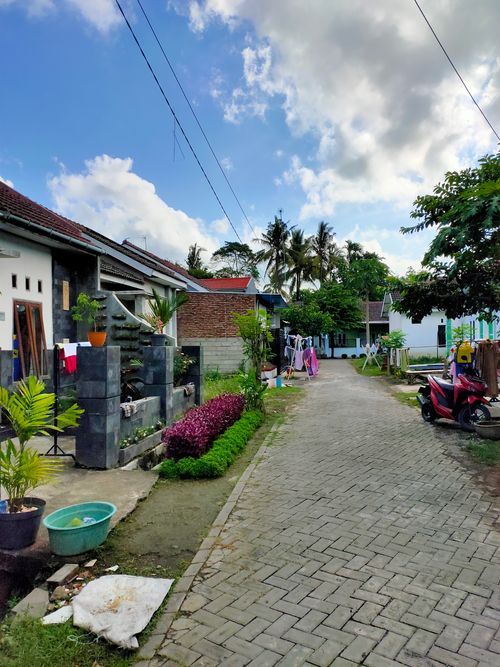 foto gerbang perumahan Berlian Rogojampi Indah