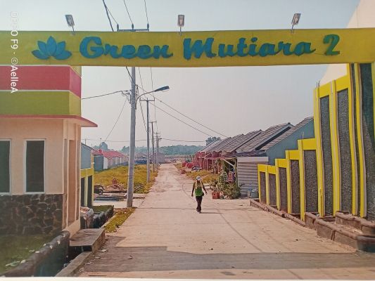 foto gerbang perumahan GREEN MUTIARA 2