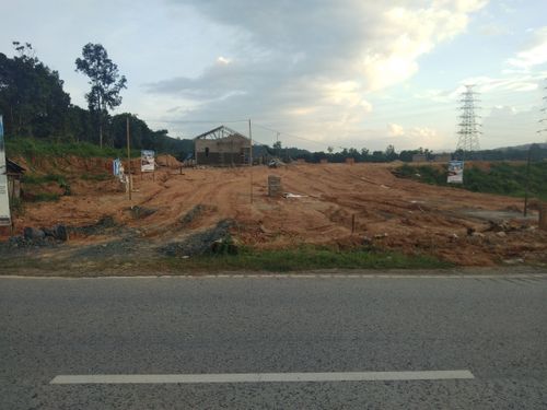 foto gerbang perumahan Griya Meranti Residence