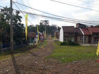 foto gerbang perumahan Mutiara Residence Dawagung