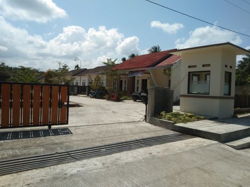 foto gerbang perumahan Graha Mukti Residence