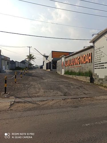 foto gerbang perumahan Alam Layung Indah