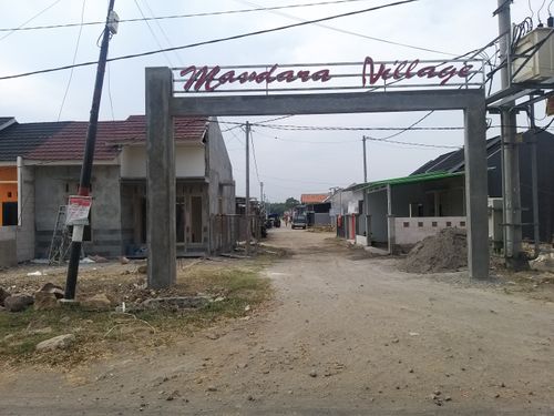 foto gerbang perumahan MANDARA VILLAGE
