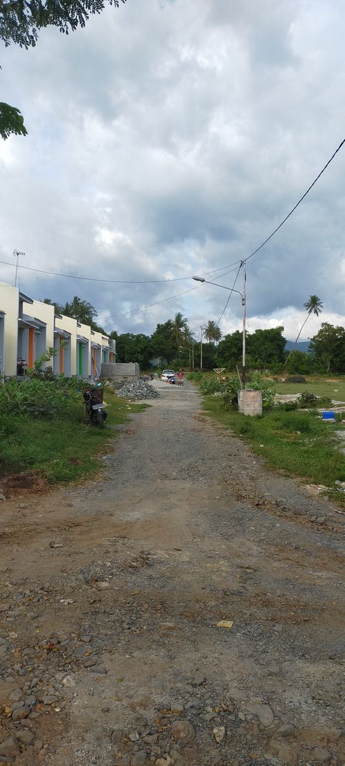 foto gerbang perumahan Bumi Lasoani Indah Tahap 3