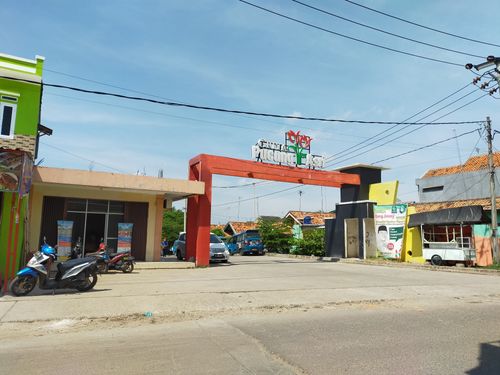 foto gerbang perumahan GRIYA Pucung asri